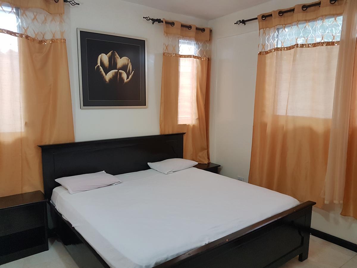 Maryland Guesthouse Monrovia Exteriör bild