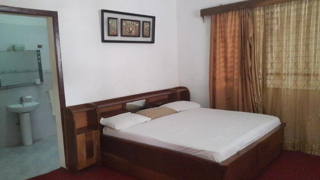 Maryland Guesthouse Monrovia Exteriör bild
